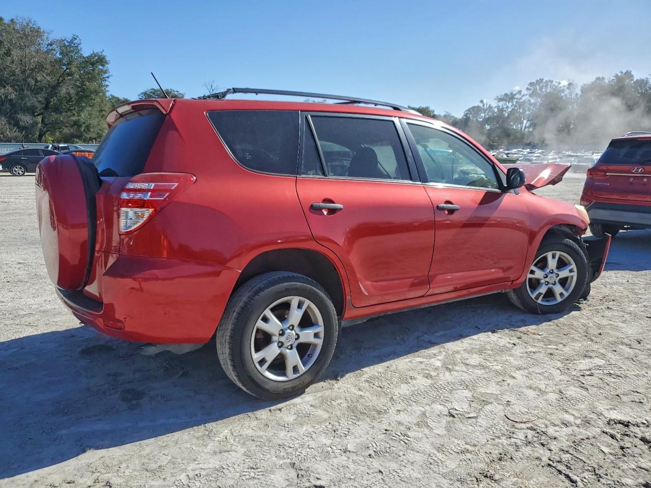 2010 TOYOTA RAV4 photo 3