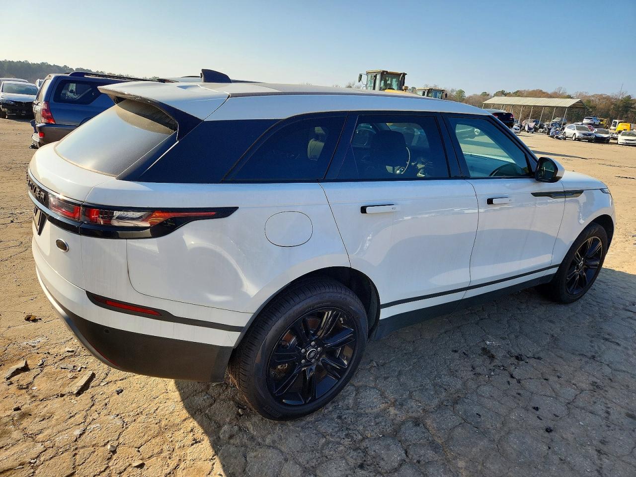 2018 LAND ROVER RANGE ROVER VELAR S photo 3