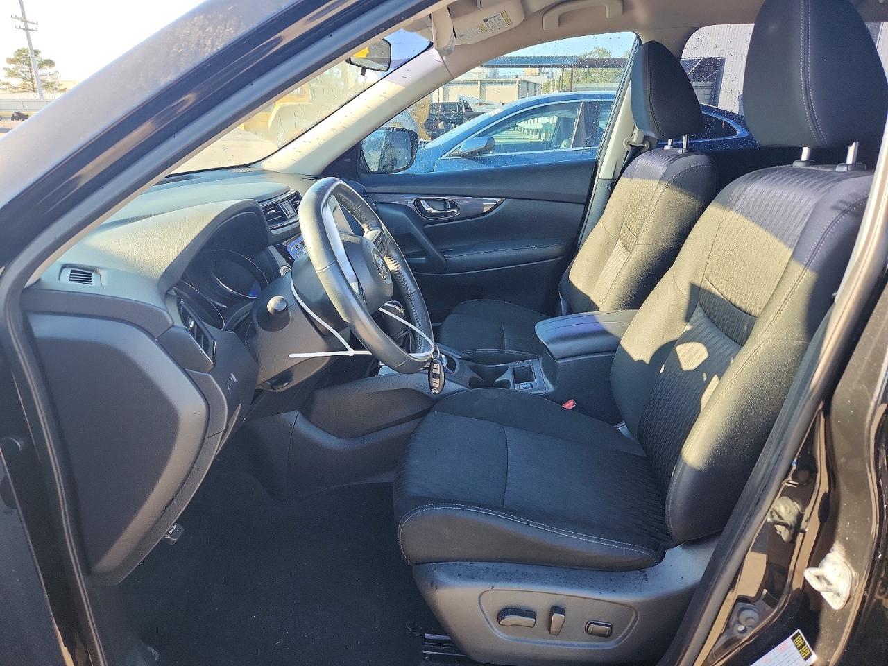 2018 NISSAN ROGUE S photo 13