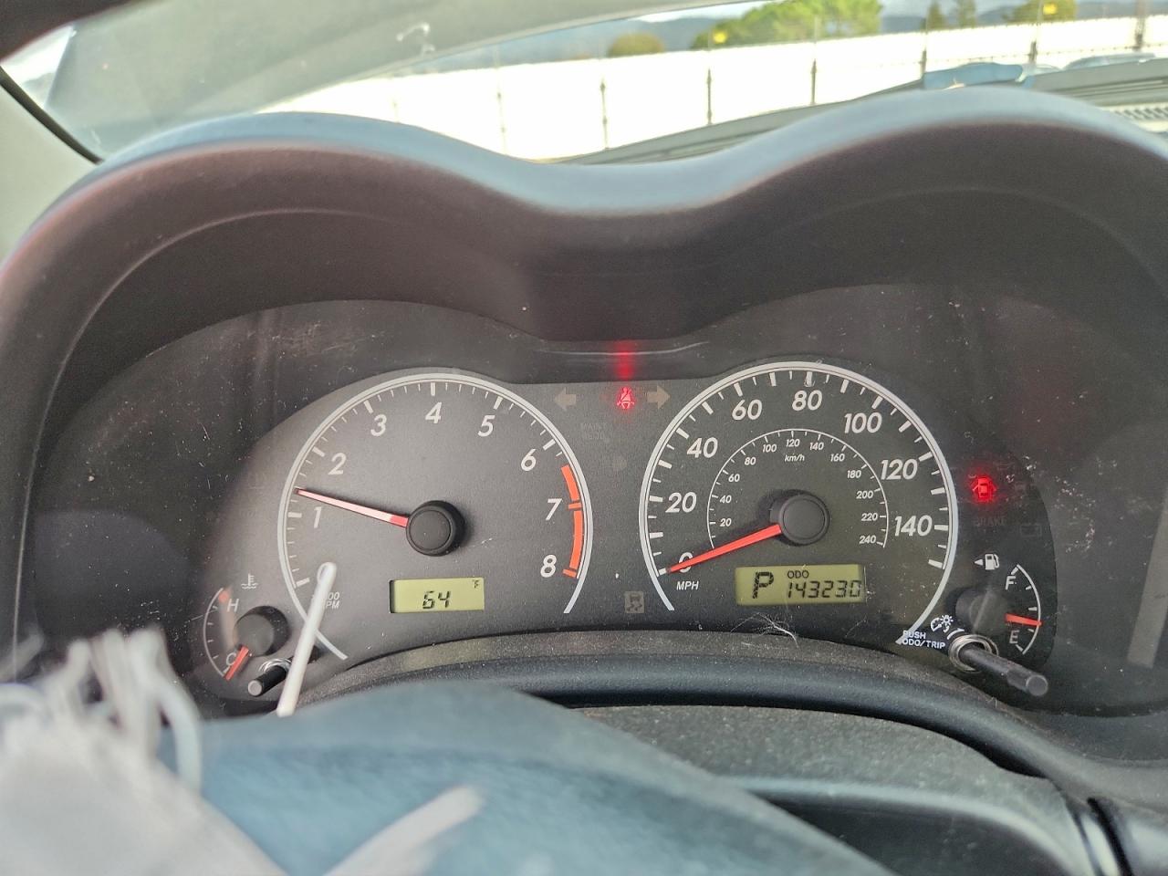 2011 TOYOTA COROLLA BASE photo 17