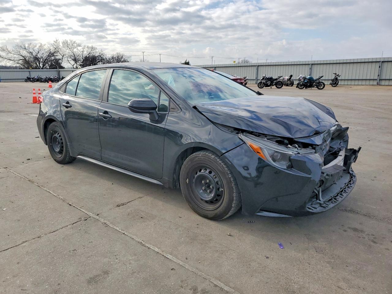 2020 TOYOTA COROLLA L photo 4