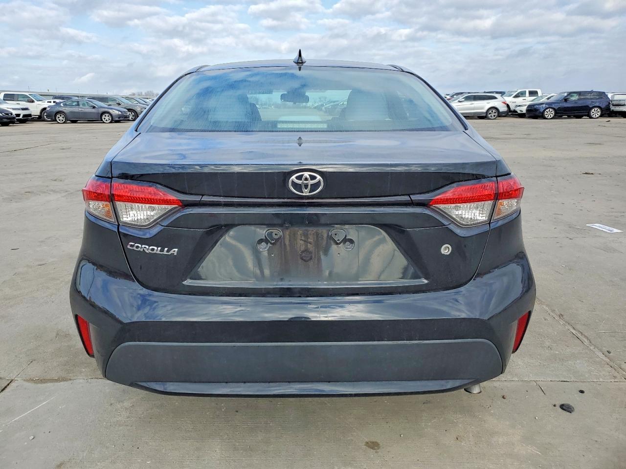 2020 TOYOTA COROLLA L photo 6
