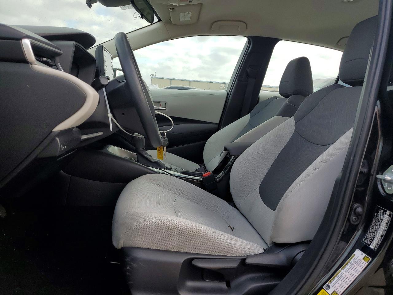 2020 TOYOTA COROLLA L photo 7