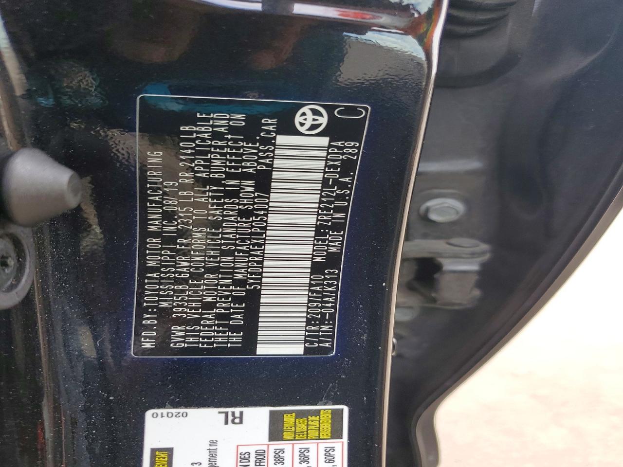 2020 TOYOTA COROLLA L photo 12