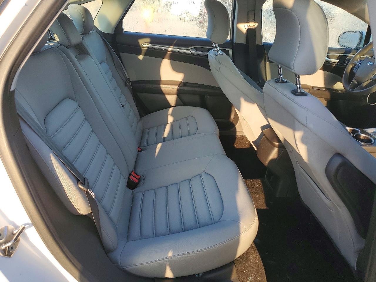 2015 FORD FUSION S photo 10
