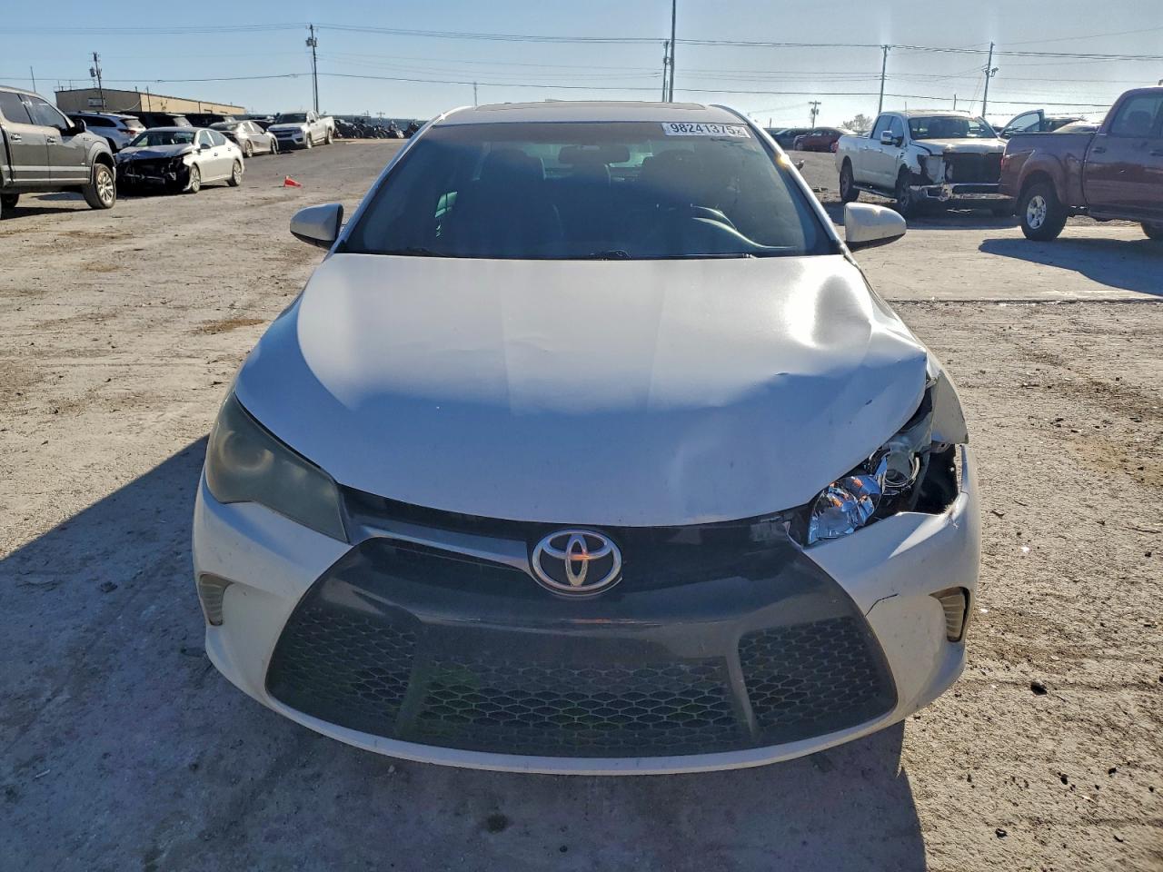 2016 TOYOTA CAMRY LE photo 5