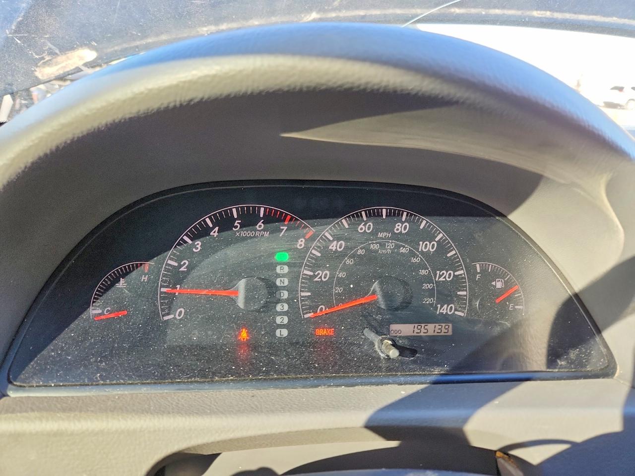 2005 TOYOTA CAMRY LE photo 9