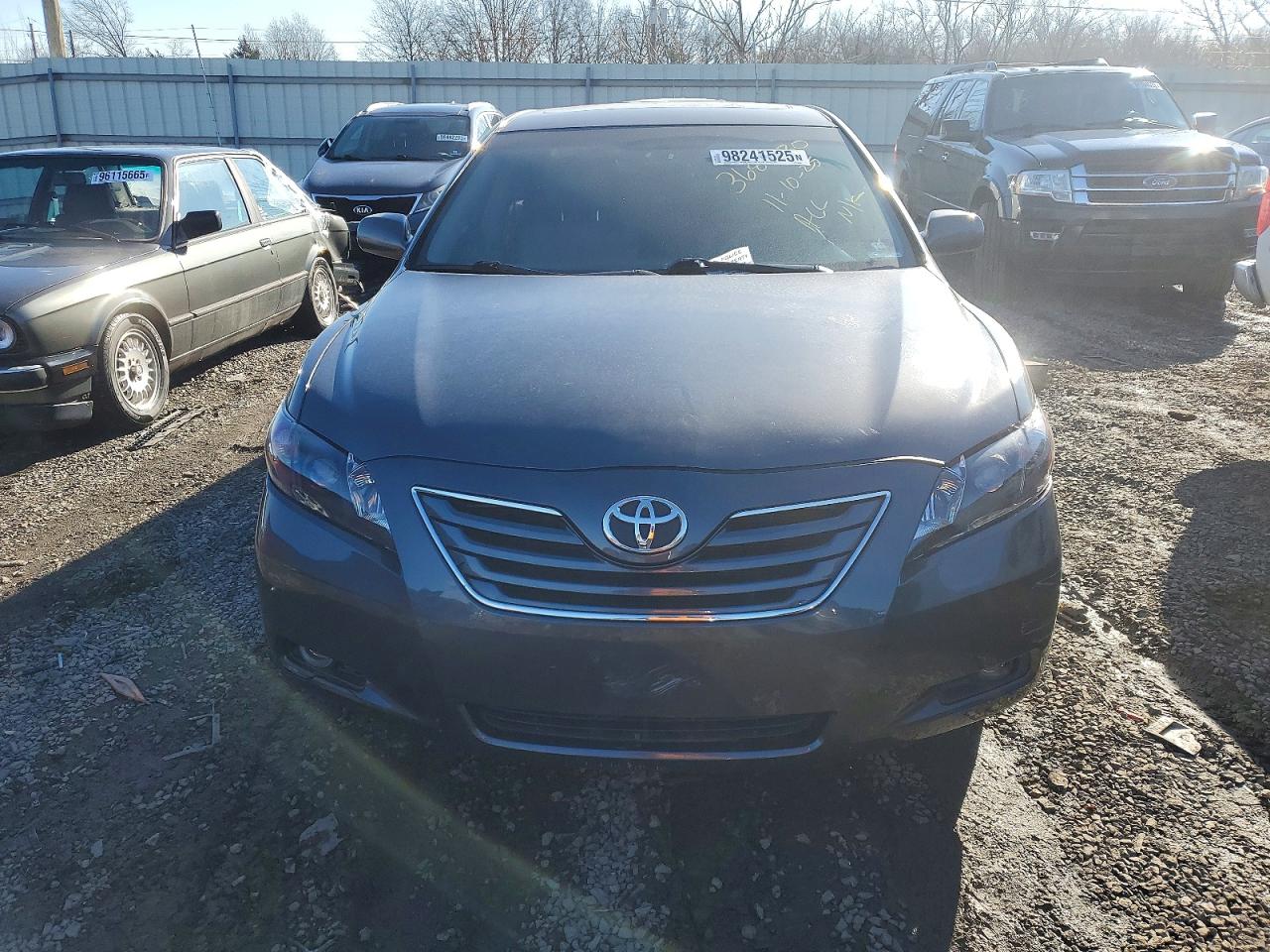 2009 TOYOTA CAMRY SE photo 5