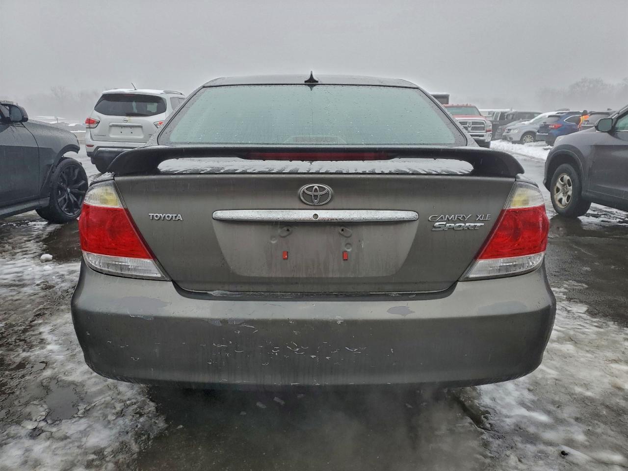 2006 TOYOTA CAMRY LE photo 6