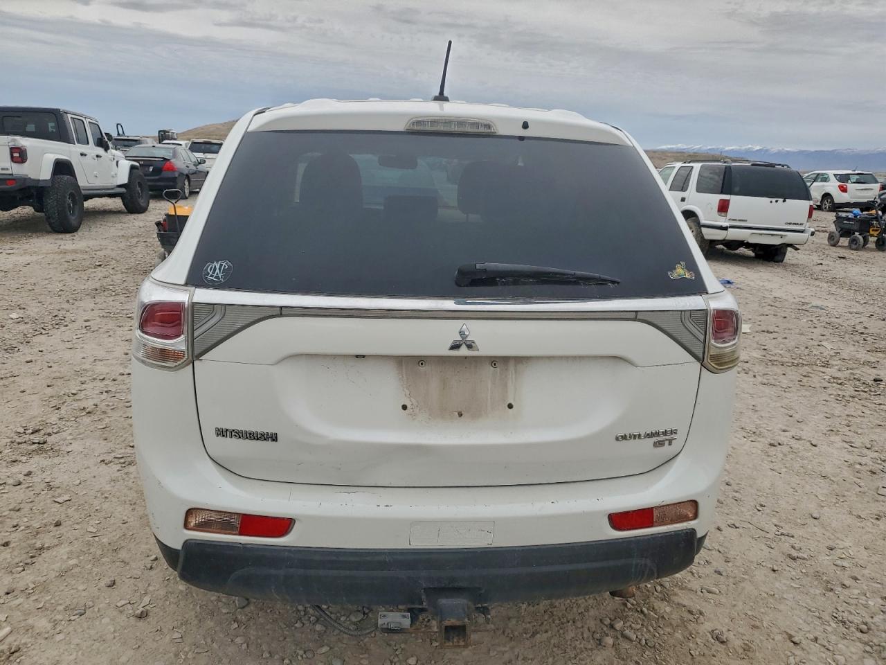 2014 MITSUBISHI OUTLANDER GT photo 6