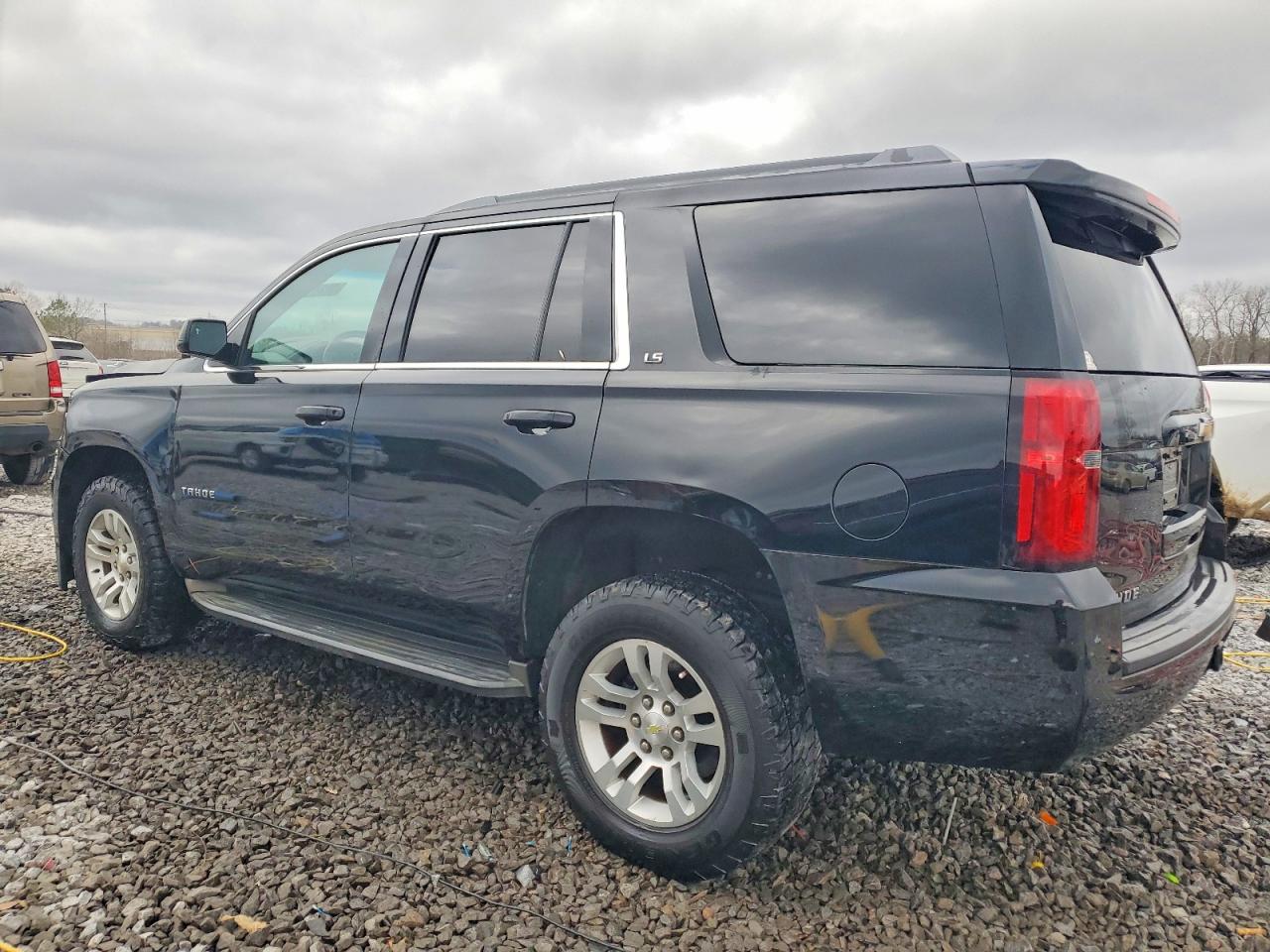 2015 CHEVROLET TAHOE C1500 LS photo 4