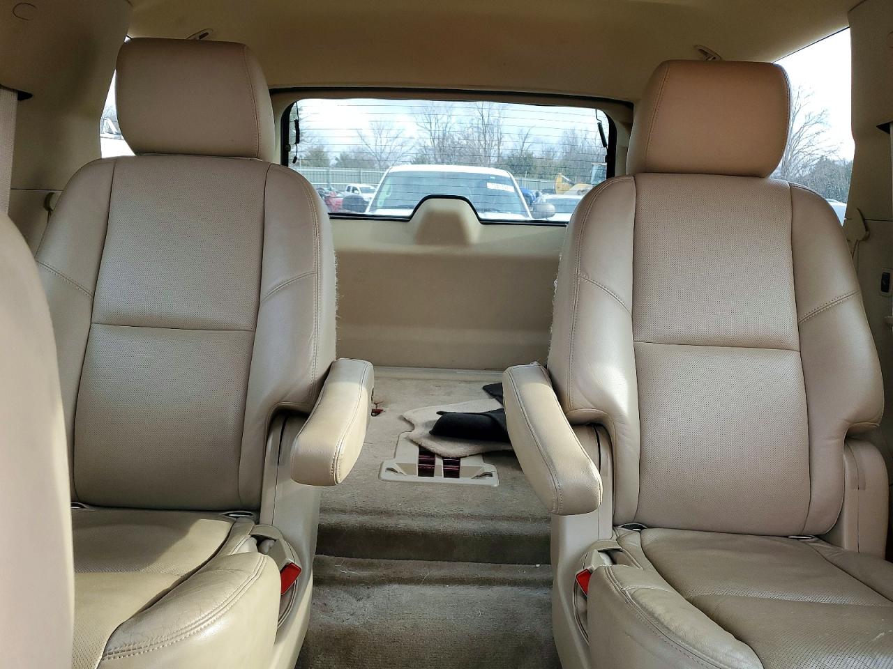 2012 CADILLAC ESCALADE PREMIUM photo 10