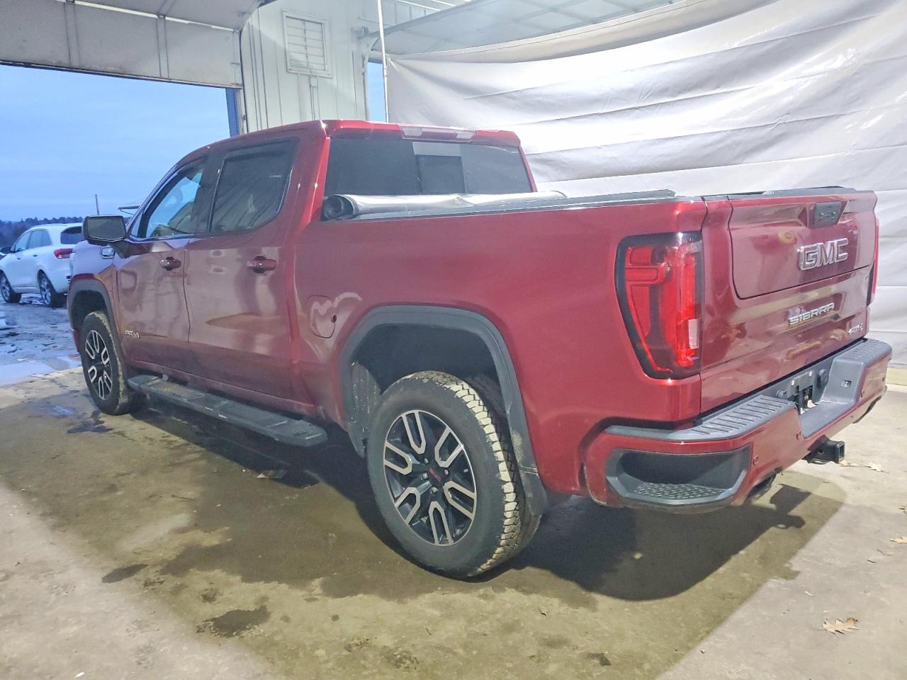 2020 GMC SIERRA K1500 AT4 photo 2