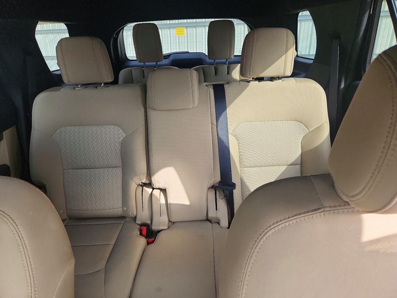2016 FORD EXPLORER photo 10