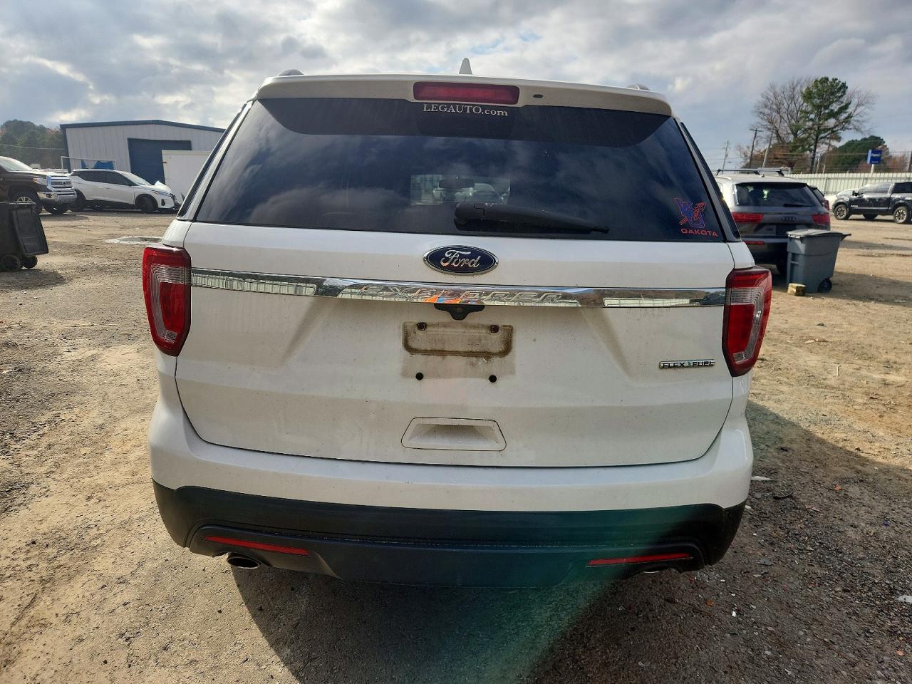 2016 FORD EXPLORER photo 6