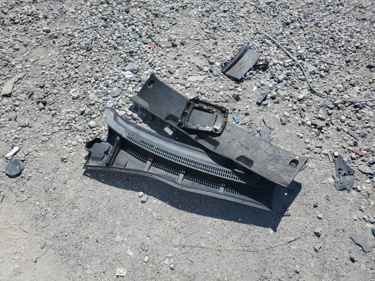 2010 TOYOTA COROLLA BASE photo 12