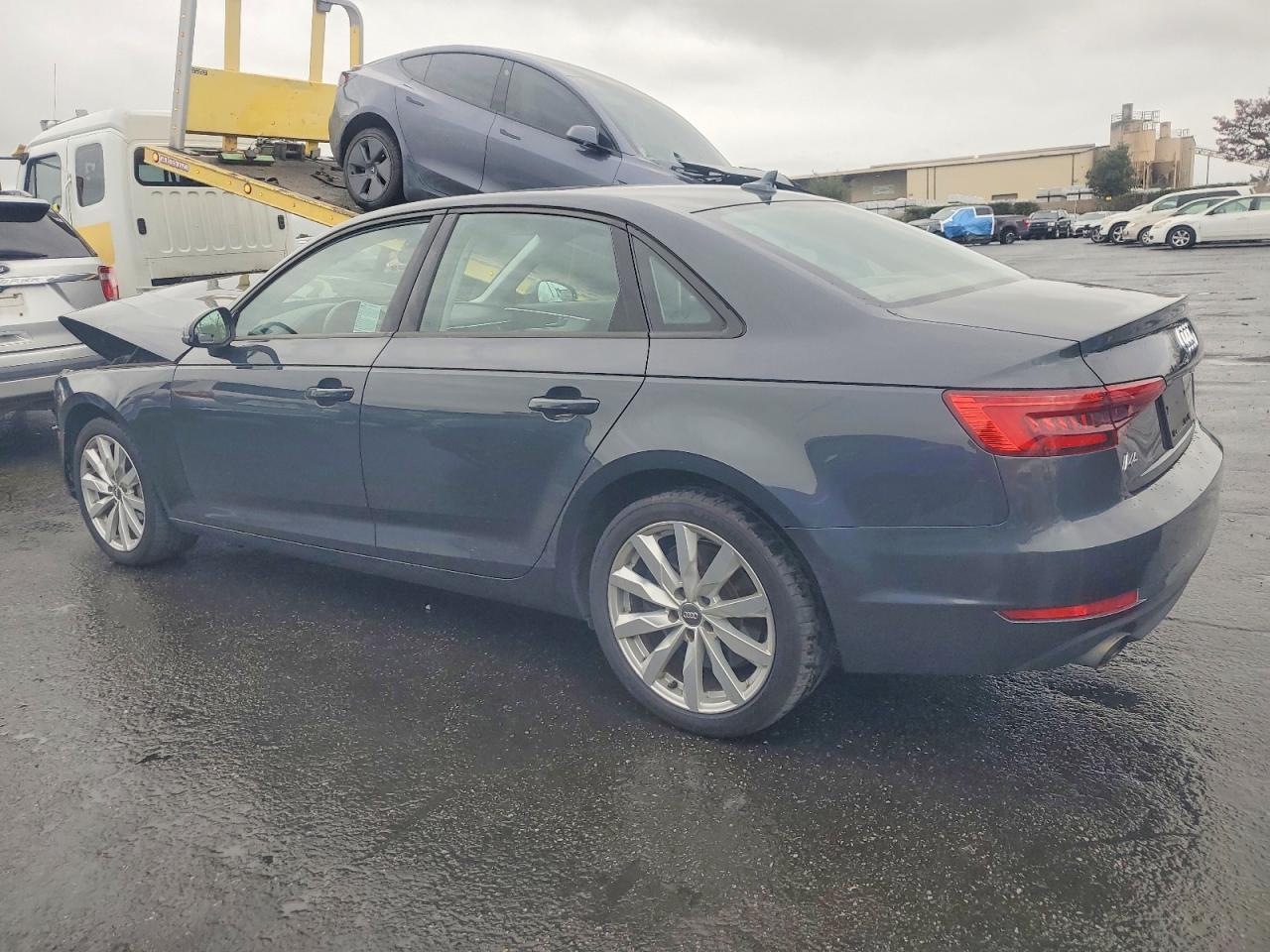 2017 AUDI A4 PREMIUM photo 2