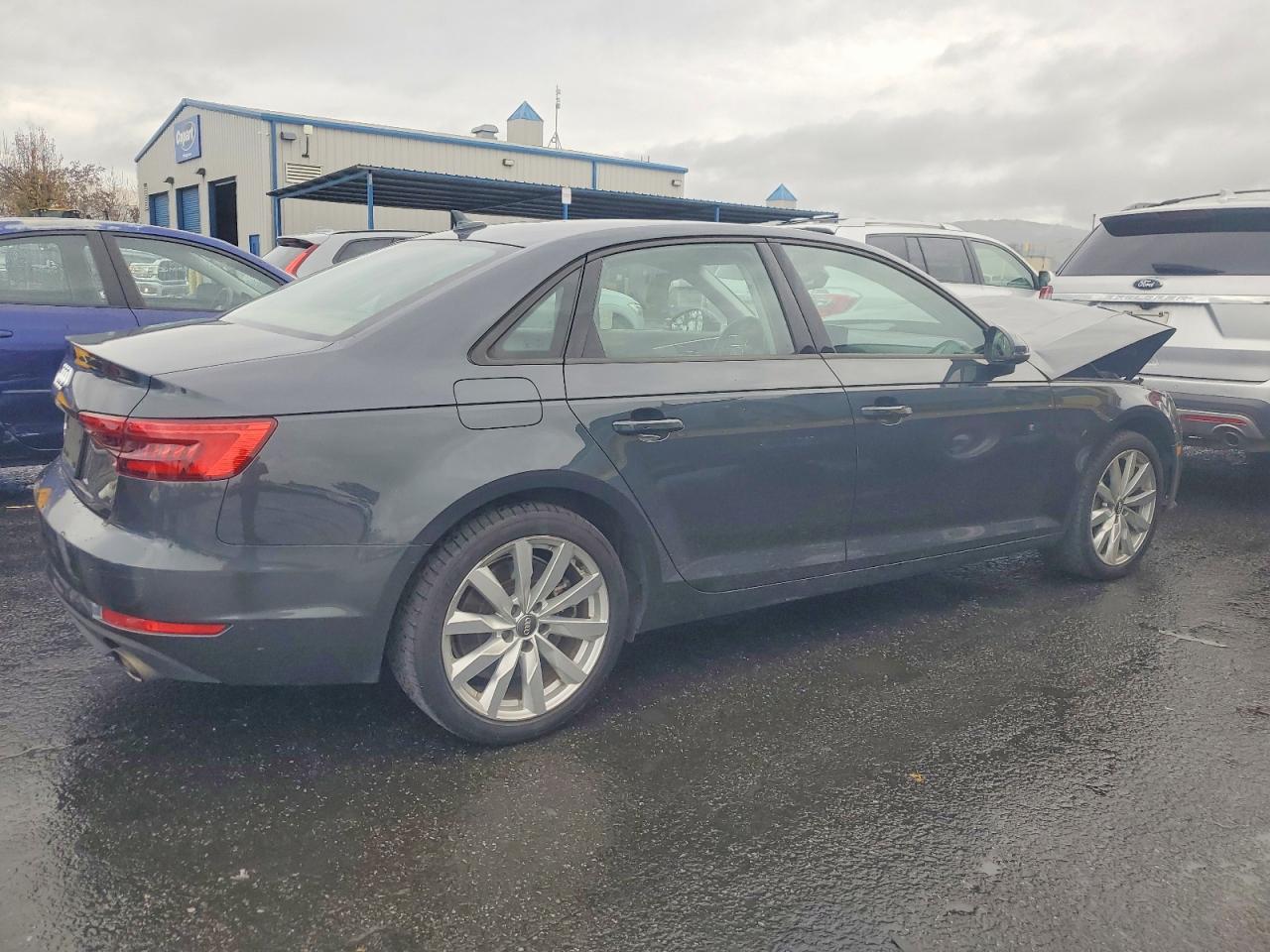 2017 AUDI A4 PREMIUM photo 3