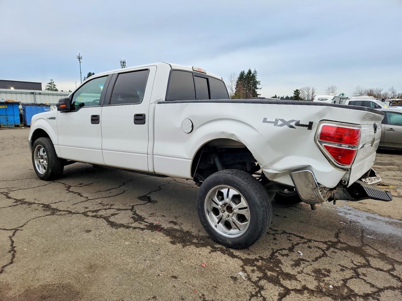 2011 FORD F150 SUPERCREW photo 2