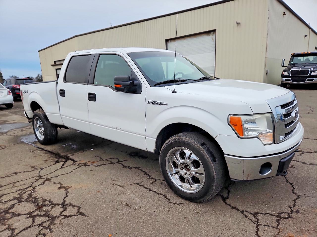 2011 FORD F150 SUPERCREW photo 4