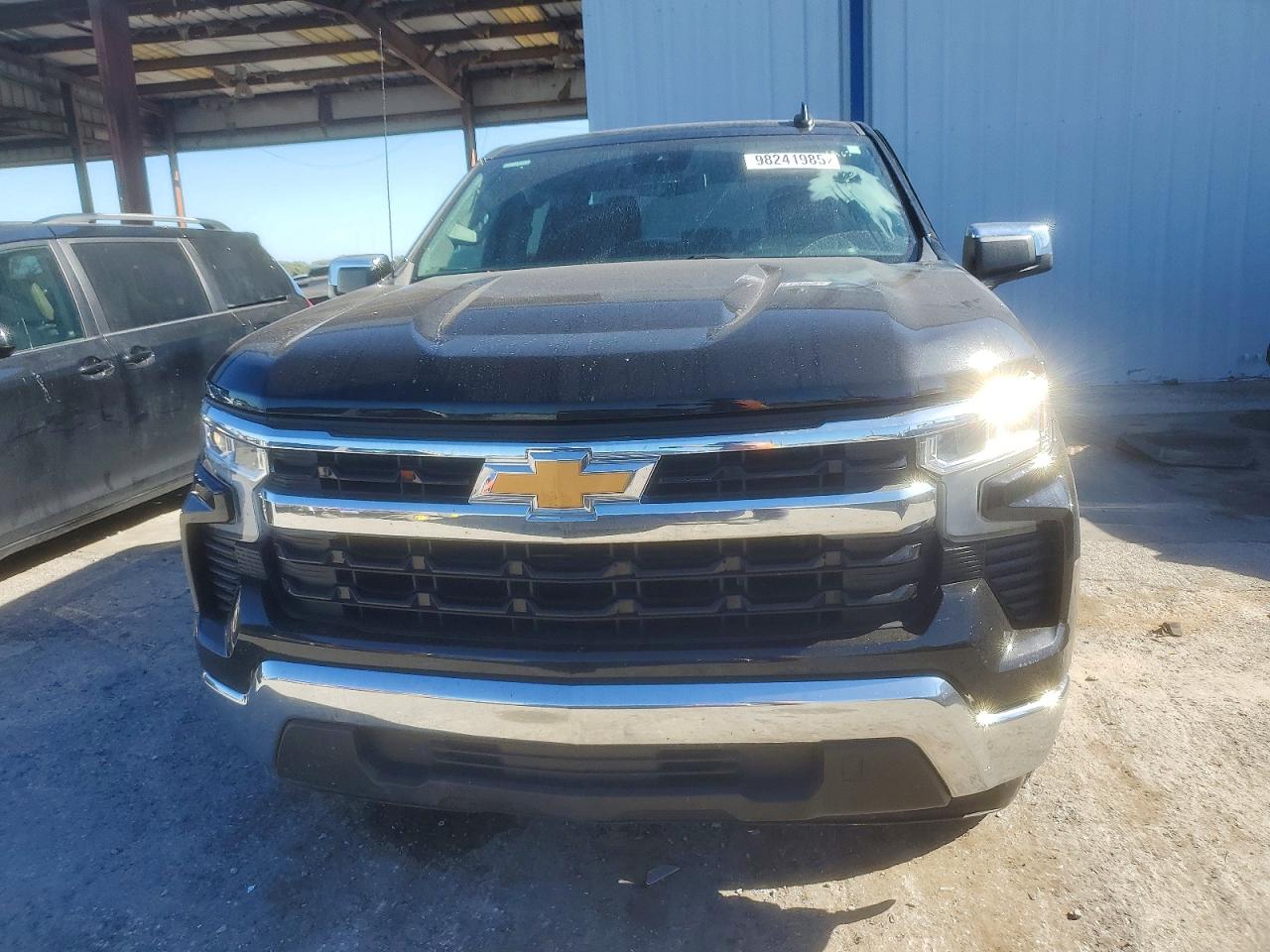 2024 CHEVROLET SILVERADO C1500 LT photo 5