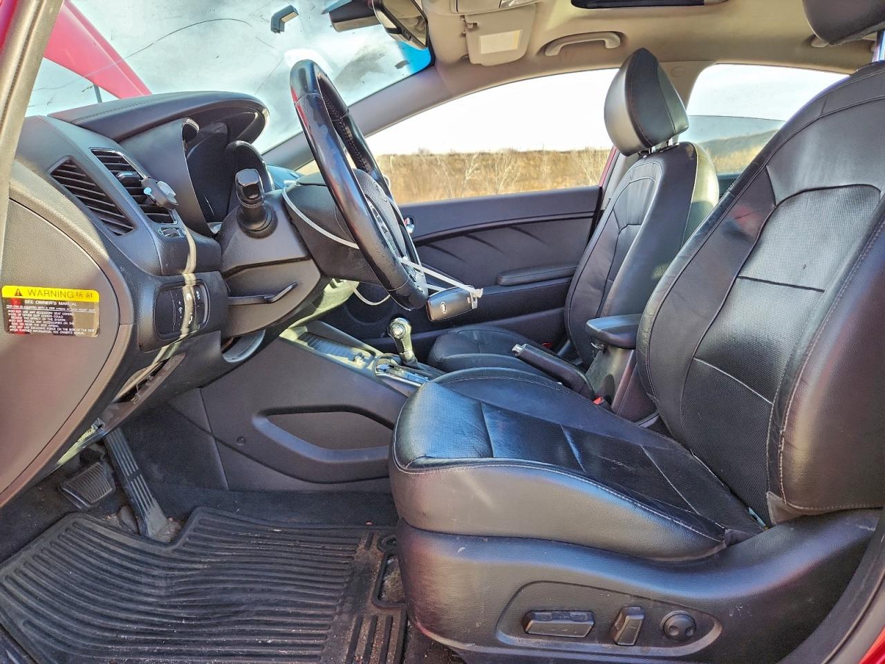 2017 KIA FORTE EX photo 21