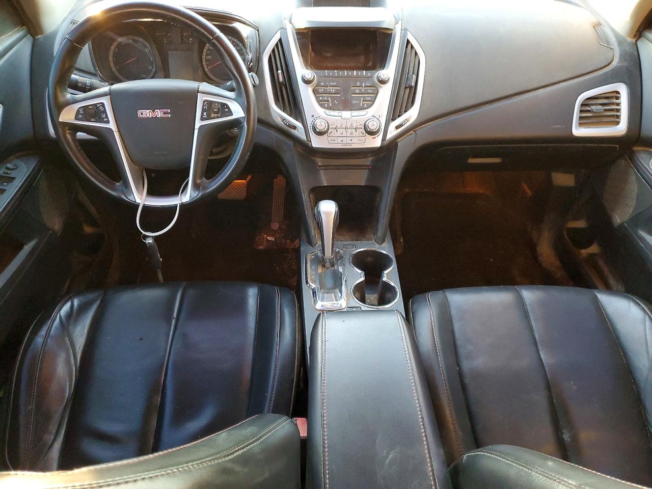 2013 GMC TERRAIN SLT photo 8