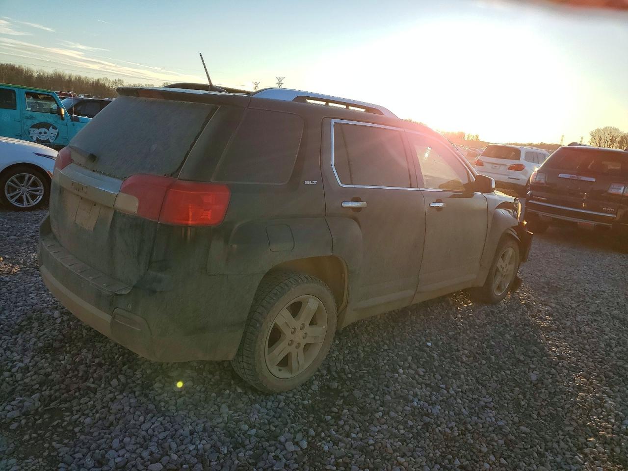 2013 GMC TERRAIN SLT photo 3