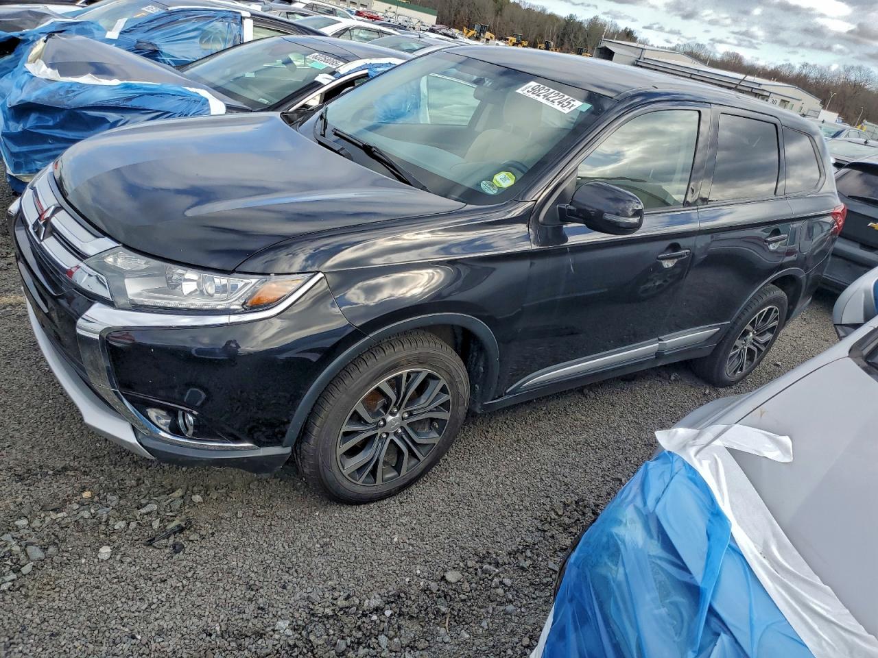 2016 MITSUBISHI OUTLANDER