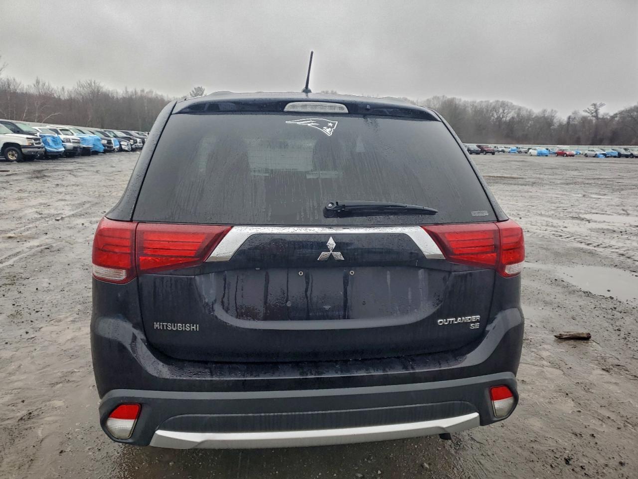 2016 MITSUBISHI OUTLANDER SE photo 6