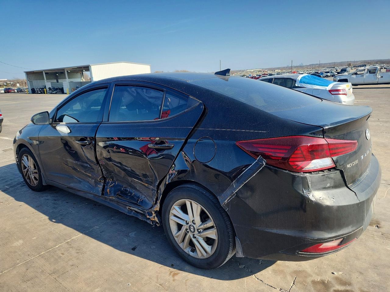 2020 HYUNDAI ELANTRA SEL photo 2