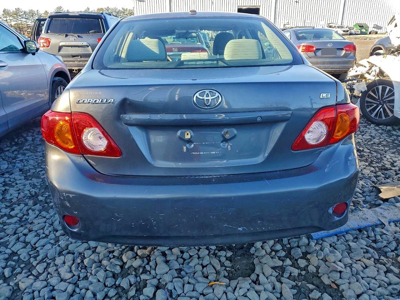 2010 TOYOTA COROLLA BASE photo 6