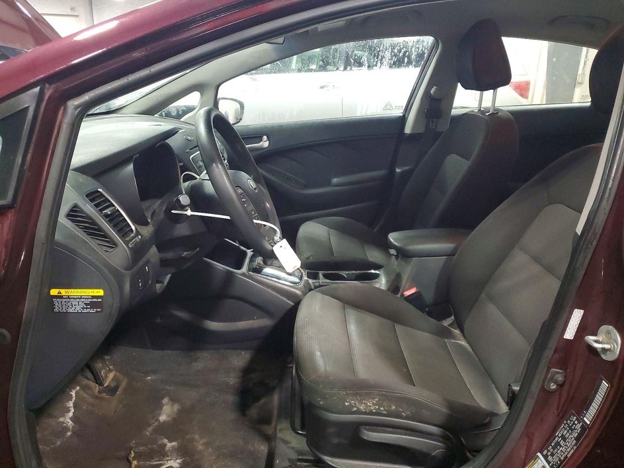 2017 KIA FORTE LX photo 19