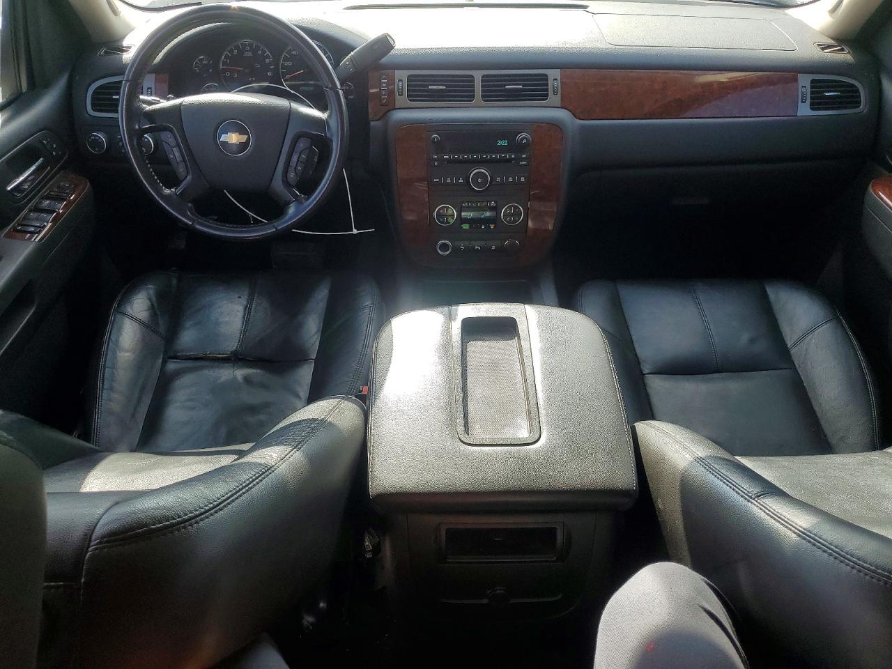 2010 CHEVROLET SILVERADO K1500 LTZ photo 8