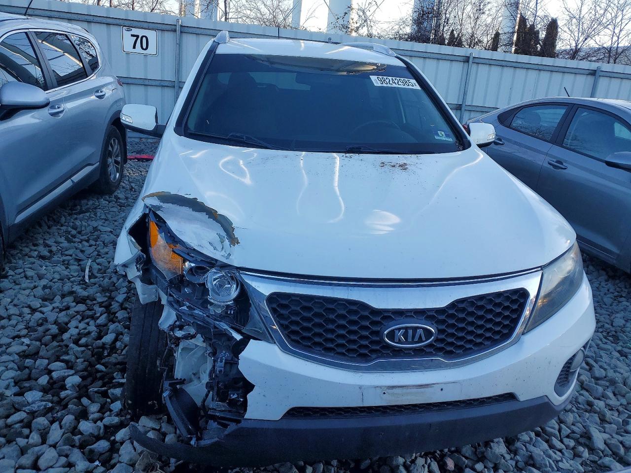 2012 KIA SORENTO BASE photo 5