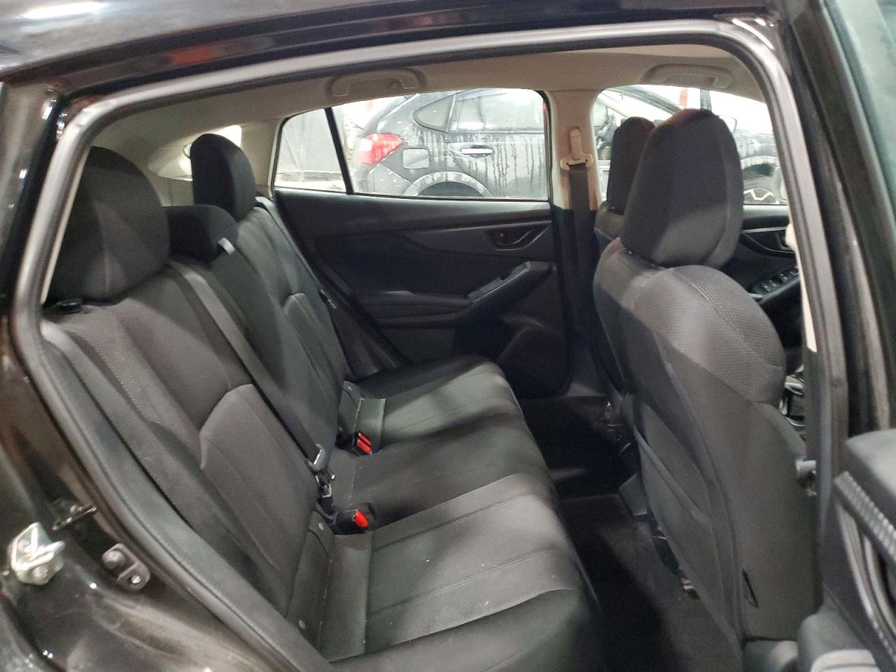 2019 SUBARU IMPREZA photo 11