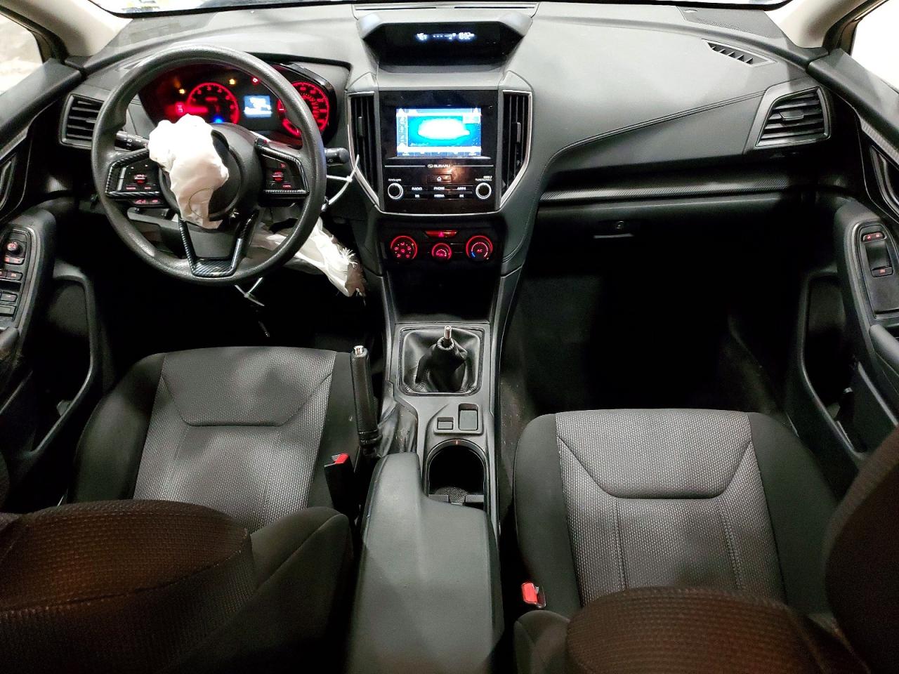 2019 SUBARU IMPREZA photo 8