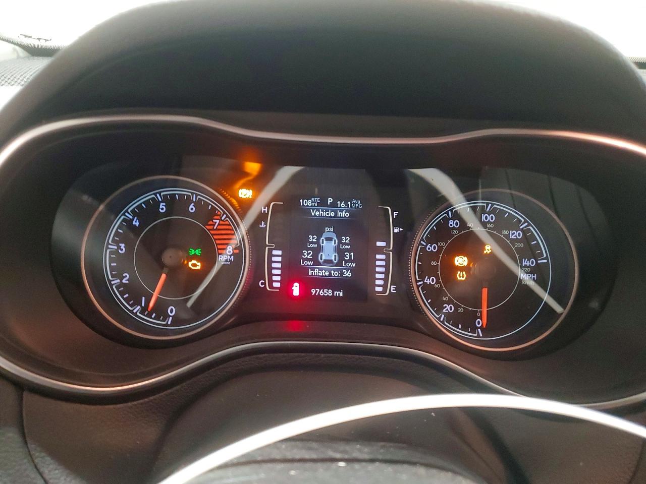 2019 JEEP CHEROKEE LATITUDE photo 9