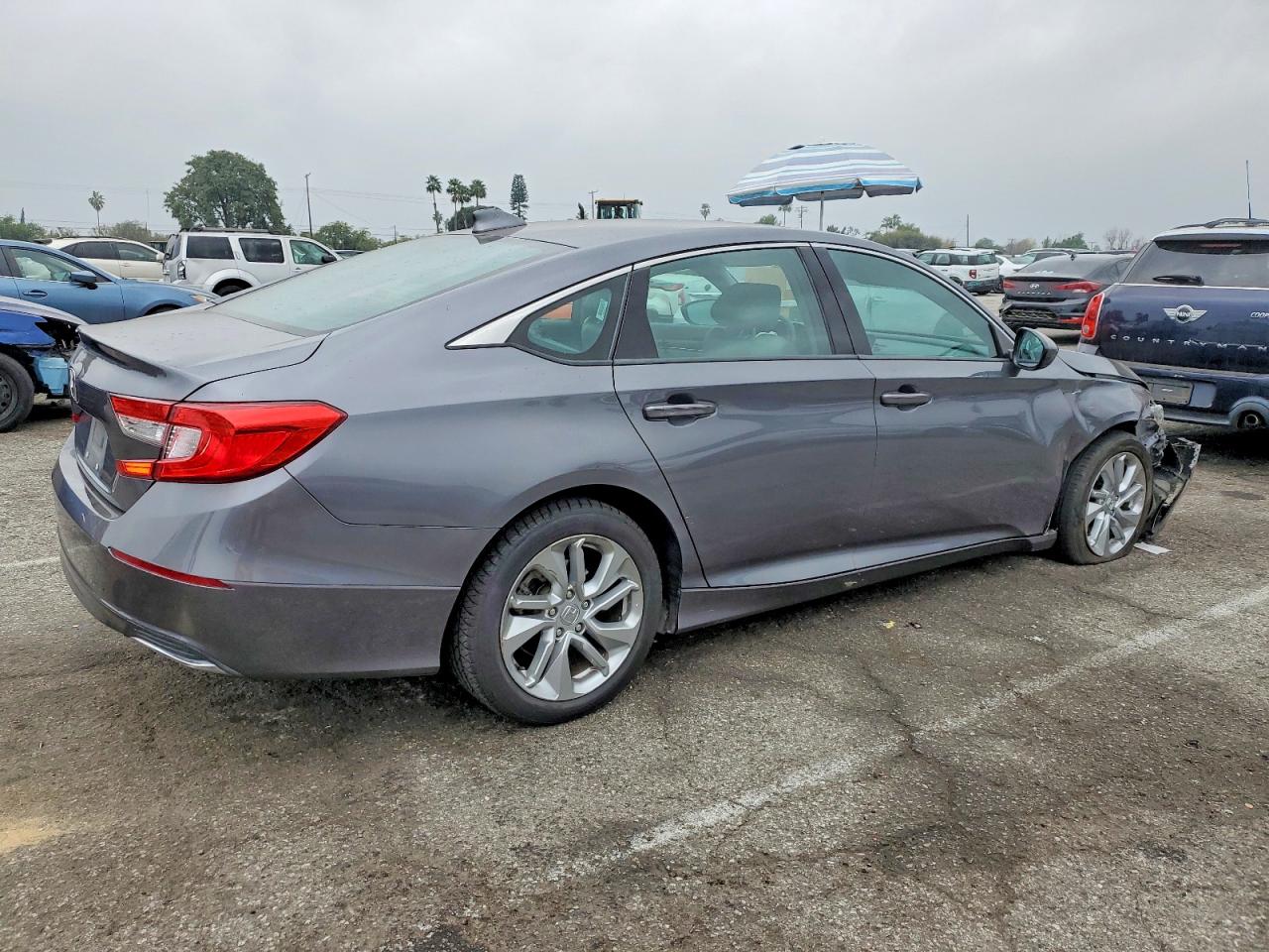 2020 HONDA ACCORD LX photo 3