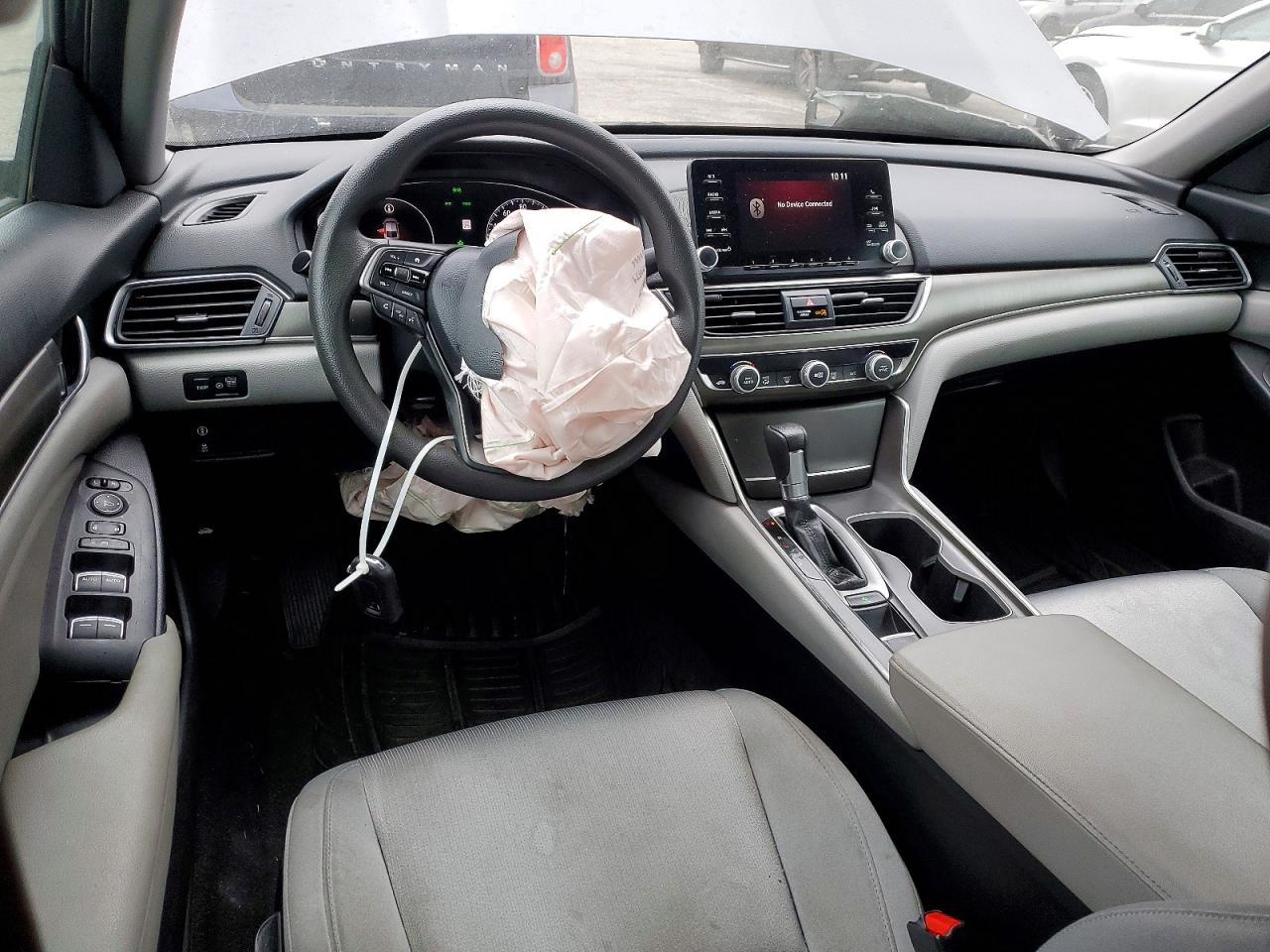 2020 HONDA ACCORD LX photo 8