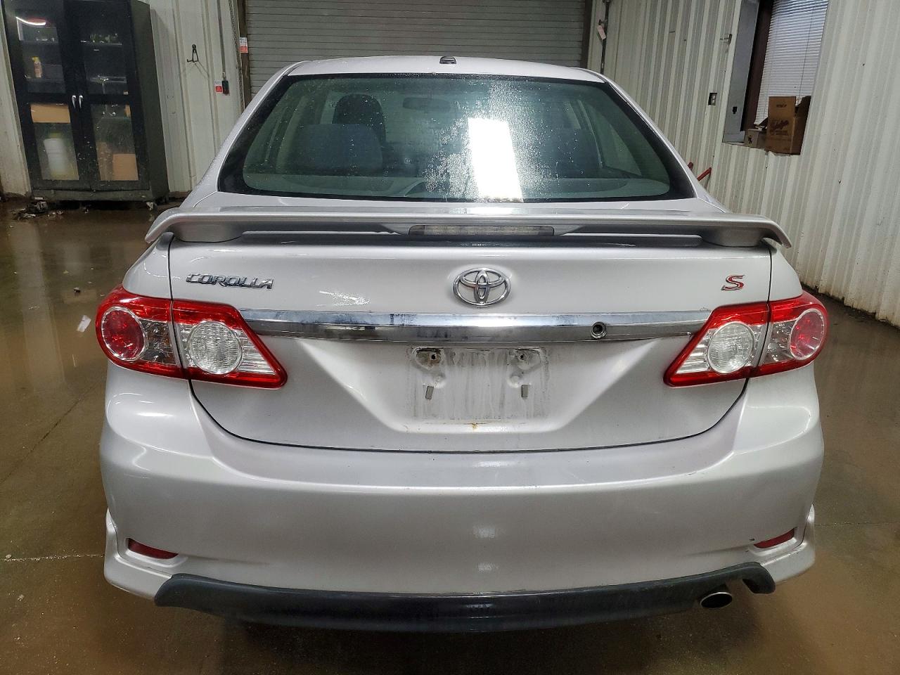 2011 TOYOTA COROLLA BASE photo 6