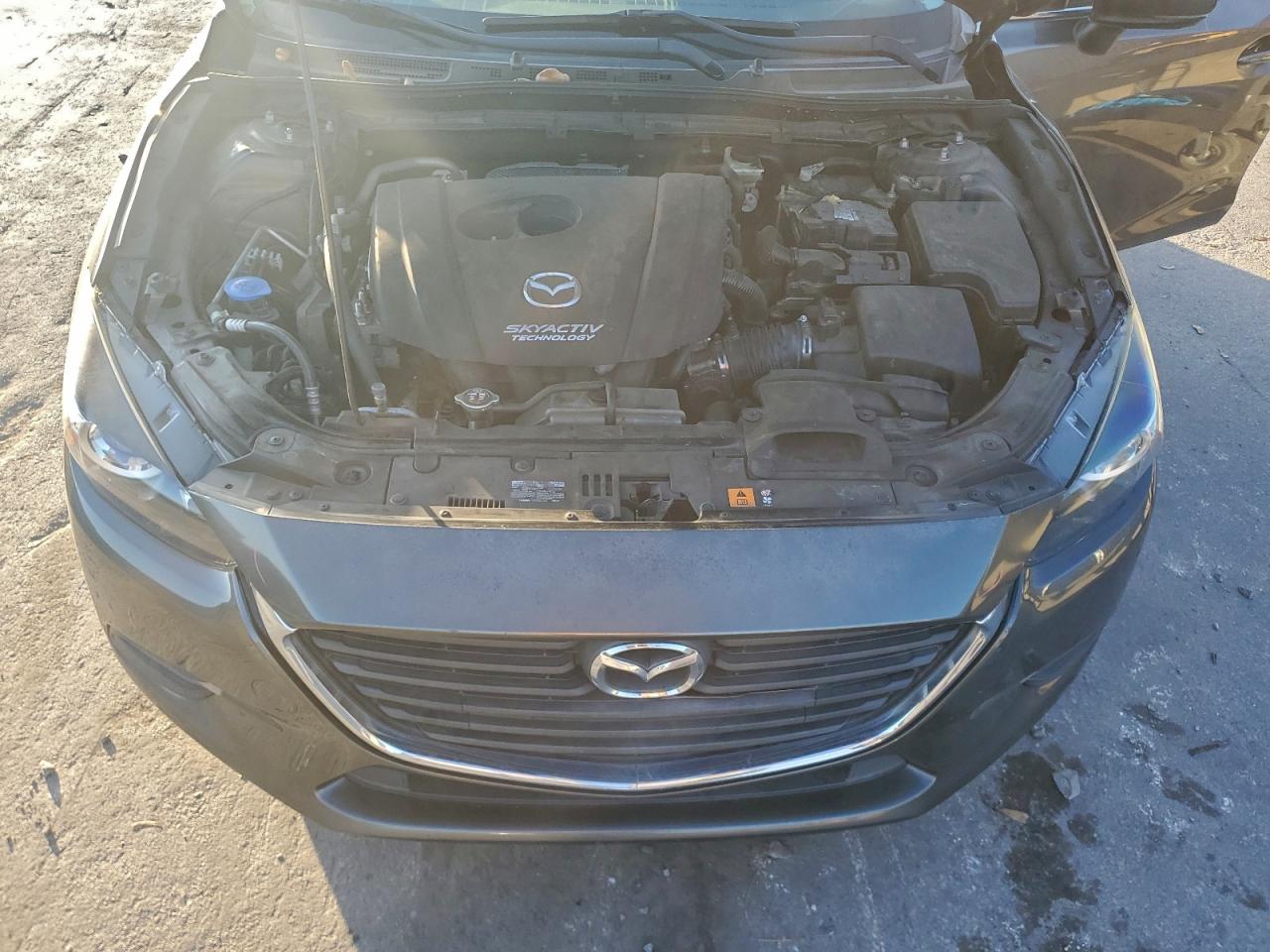 2017 MAZDA 3 SPORT photo 21