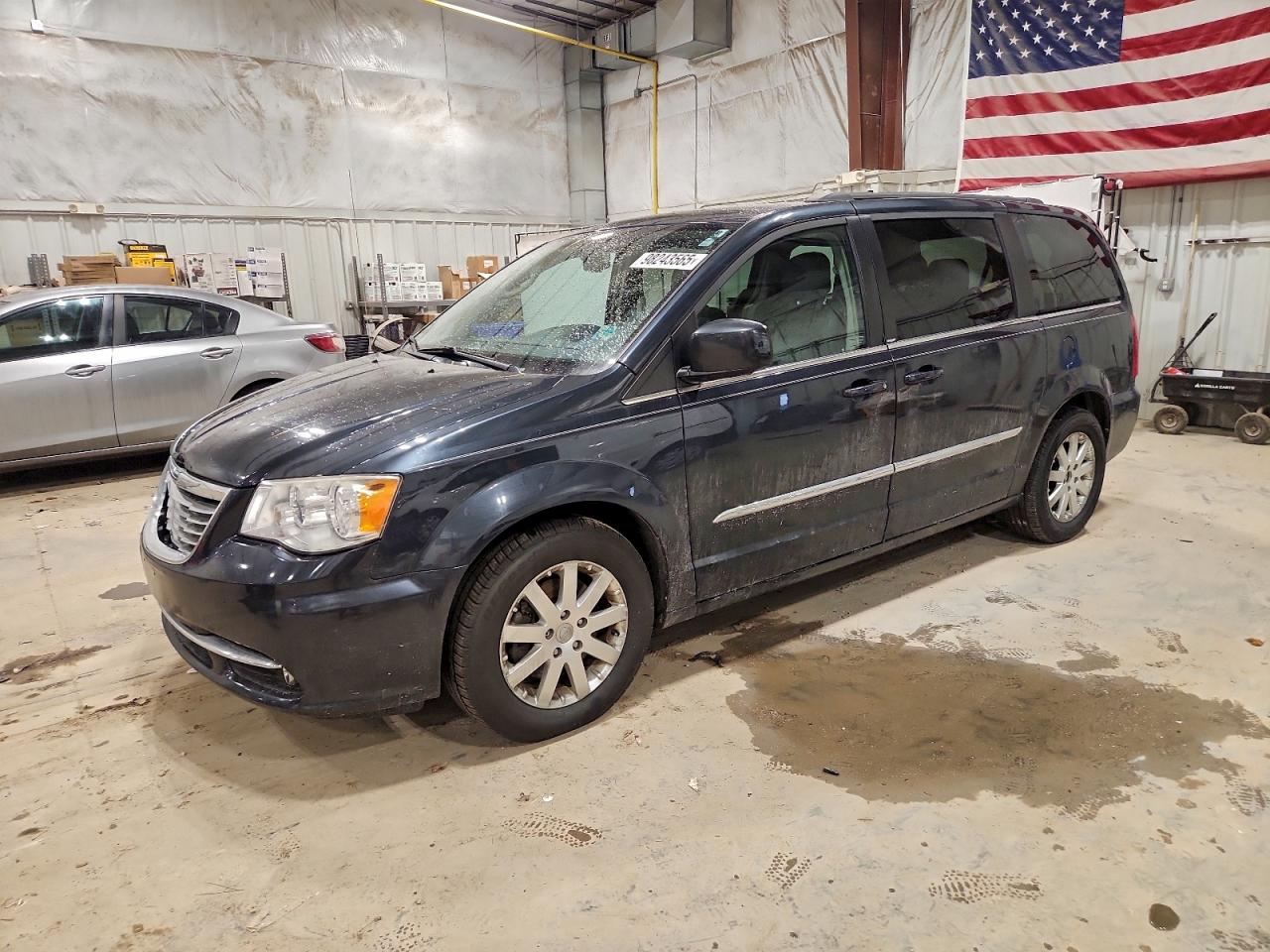 2013 CHRYSLER TOWN & COUNTRY