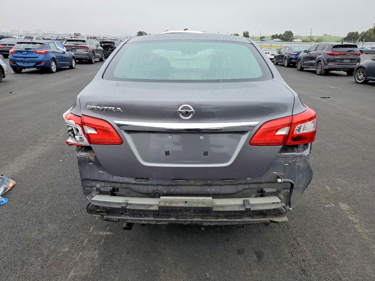 2018 NISSAN SENTRA S photo 6