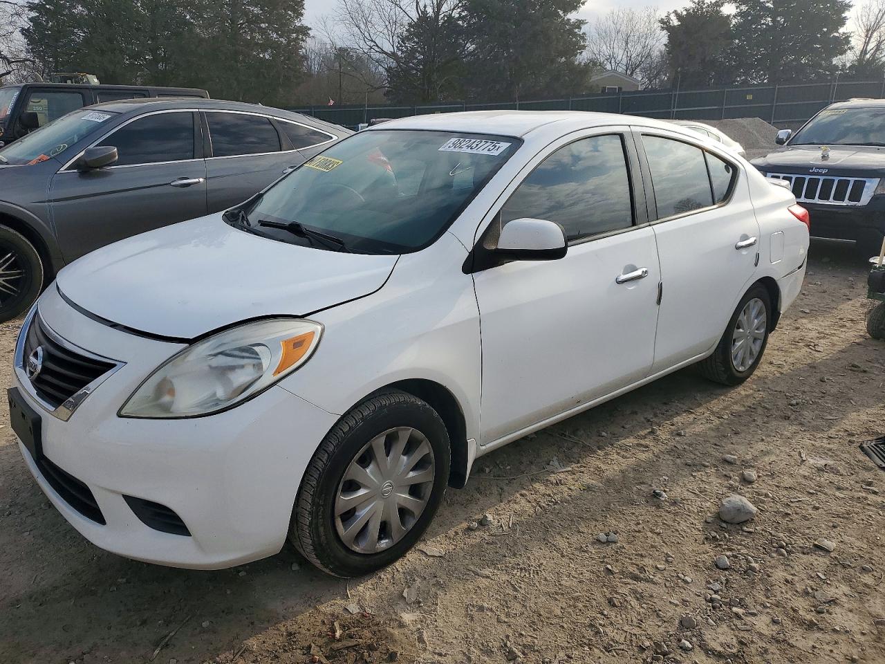 2014 NISSAN VERSA