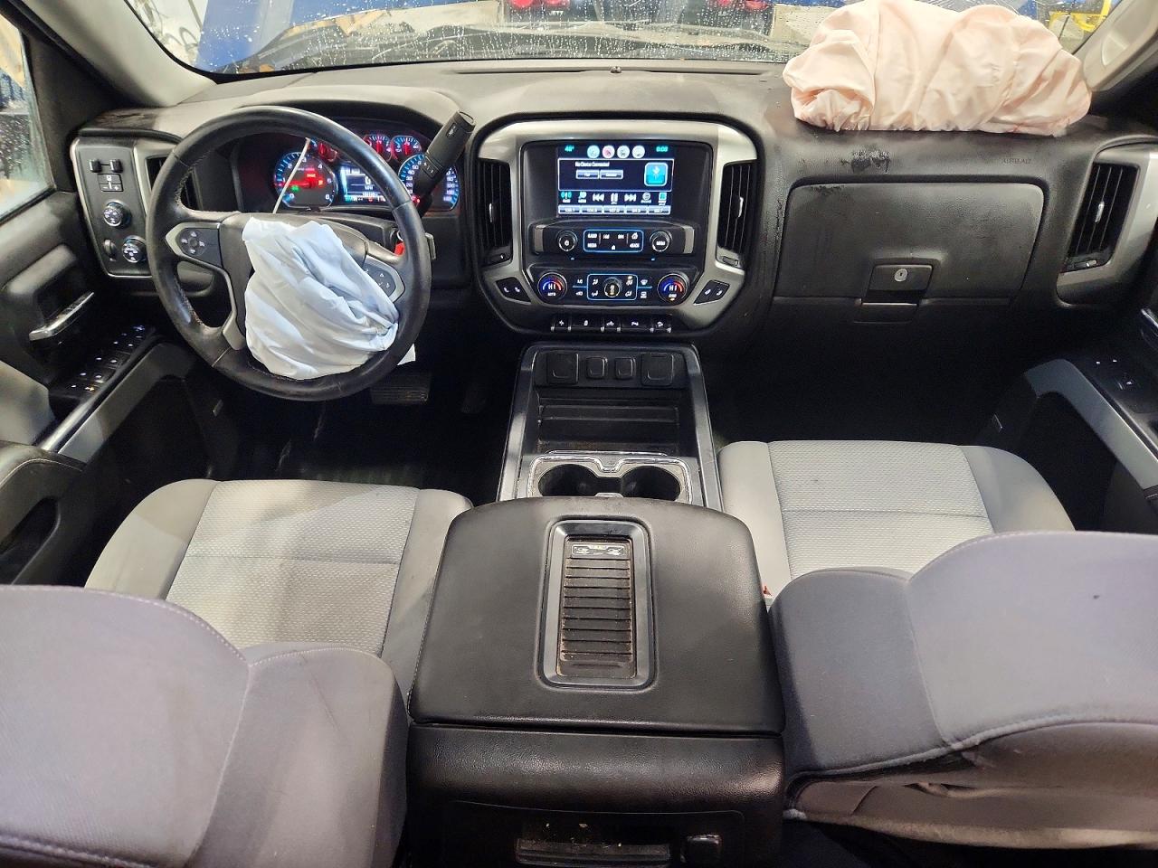 2016 CHEVROLET SILVERADO K1500 LT photo 8