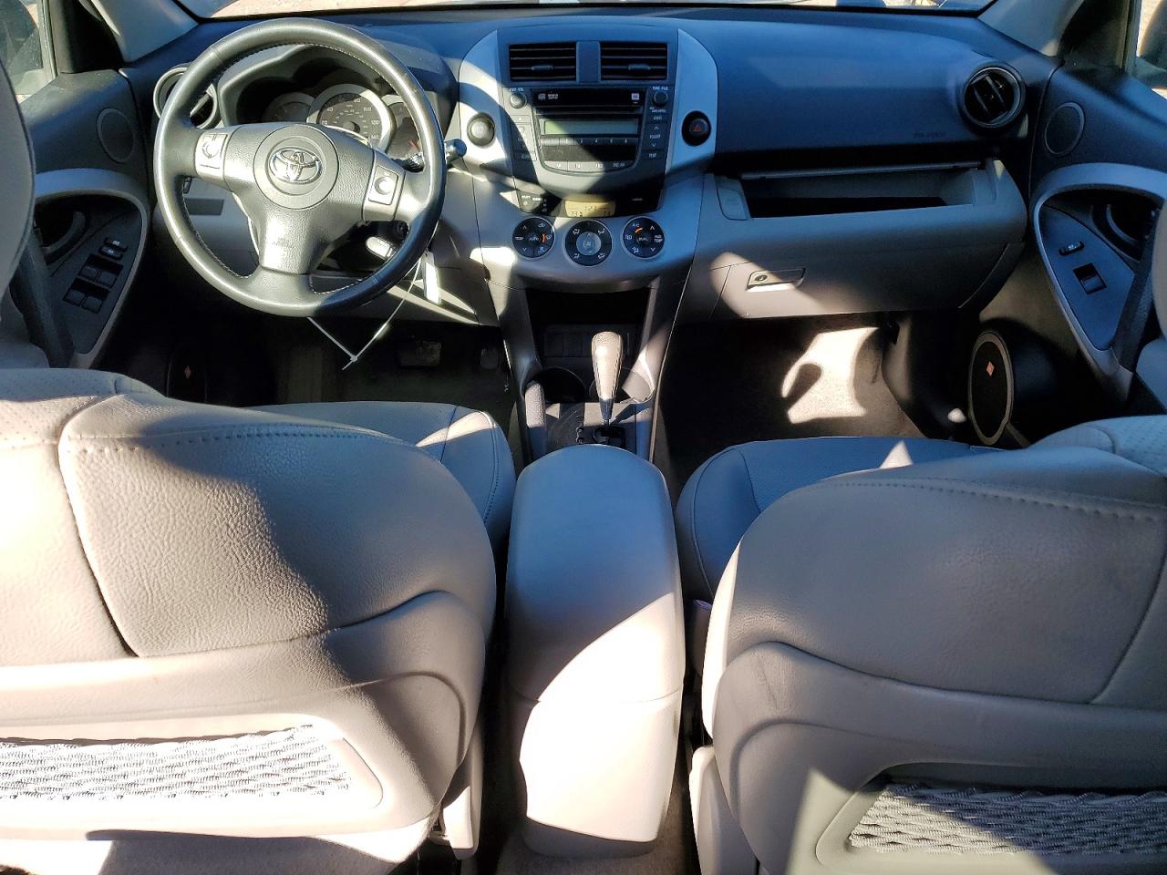 2007 TOYOTA RAV4 LIMITED photo 15