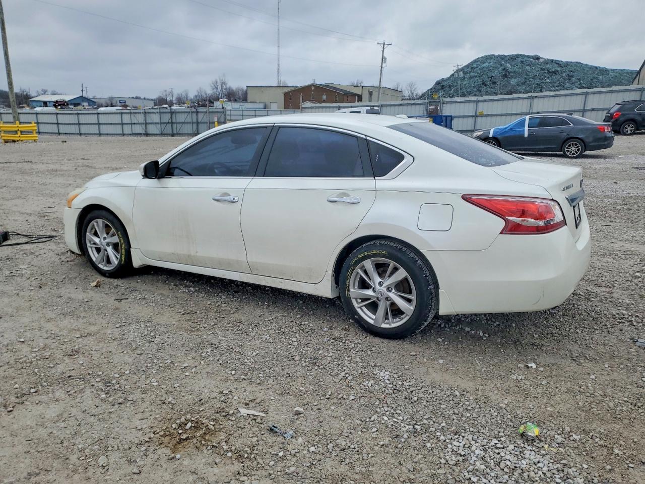 2013 NISSAN ALTIMA 2.5 photo 2