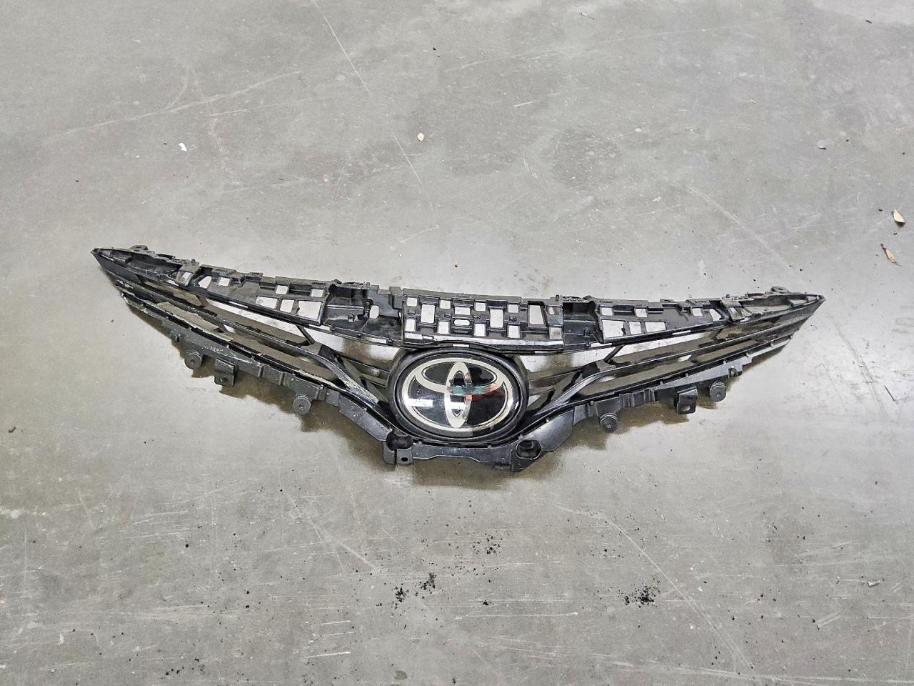 2018 TOYOTA CAMRY L photo 12