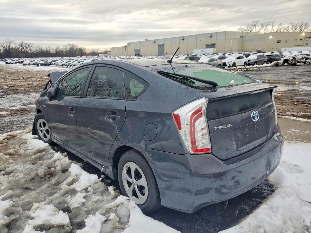 2012 TOYOTA PRIUS photo 2